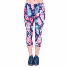 Summer Women Capri Leggings Feathers Color Printing Sexy Mid-Calf 3/4 Fitness Trousers Movement Leggins Capri Pants LJ201006