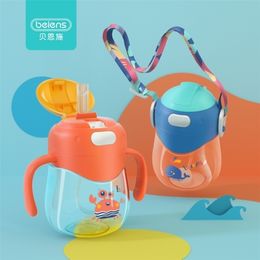 Beiens Baby Feeding Cup 360 Degree Infant Straw Bottle with Holder Kids Water Feeder Bottle Drink Training Cups Christmas Gifts LJ200831