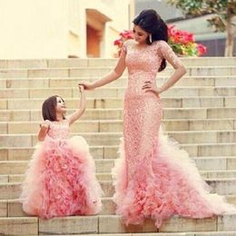 Ruffle Tulle Evening Dress Jewel Neck Party Gown Flower Girls Party Dress Sweep Train Homecoming Dress Hot Sale