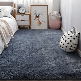 Thick Mats Plush Bedside Area Shaggy Rug For Children Home Decoration Baby Crawling Living Kids Room White Carpet Bedroom Decor 220301