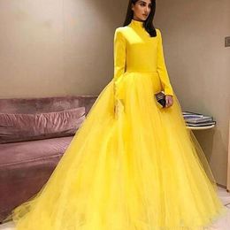 full length evening skirt UK - Modest Autumn Winter Yellow Long Prom Dresses 2021 Simple High Neck Long Sleeves Tulle Skirt Full Length Muslim Women Formal Evening Gowns
