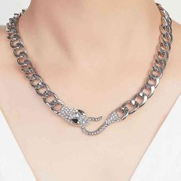 2022 Internet kändis blogger samma stycke medusa orm ins stil halsband för kvinnor lyxiga män smycken