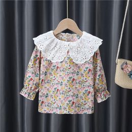 Baby Kids Blouse Girls T-shirts Lace Ruffle Collar Shirt Long Pagoda Sleeve Floral Tops Blouses Autumn Summer Clothing 20220308 H1