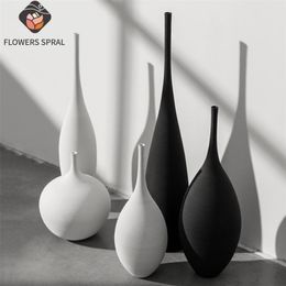 Simple Nordic Style Vases, Handmade Art Zen Vases, High-Quality Luxury Bedside Restaurant Decorations, Anniversary Gifts LJ201208