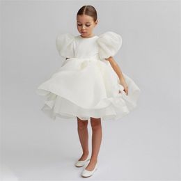 bridemaid dresses UK - Baby Girl Flower Dress Kids Bridemaid Wedding Dresses For Children White Ball Gowns Girls Boutique Party Wear Elegant Frocks 220125