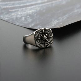 Stainless steel compass logo men's ring travel souvenir star pattern guide wholesale