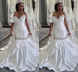 Plus Size Satin White Wedding Dress Ruffle Designer One Shoulder Beaded Crystal Mermaid Style Bridal Dress Open Back Womens Wedding Vestidos