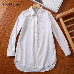 BIAORUINA Women's White Classic All-match Shirt Long Sleeve Minimalist Single Breasted Basic Shirts Blouse Turn-down Collar 201028