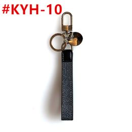 2022 New TOP High Quality Men's Ladies Keys Case Puppy Jewellery Pendant Keychain Casual Cute Fashion Key Case271Y