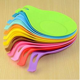 Soft Silicone Spoon Insulation Mat Silicone Heat Resistant Placemat Tray Spoon Pad Desk Mat Drink Glass Coaster Kitchen Tool