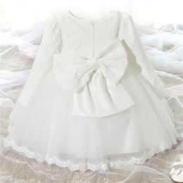 Baby Girl Long Sleeves Newborn White Baptism Flower Girls Toddler Christening Gown Elegant Lace Princess Dress LJ201221