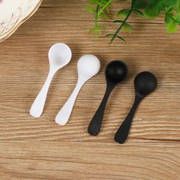 White or black spoon 0.5g plastic measuring spoons wholesale in China 100pcs/lot free shipping powder spoons LX4130