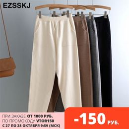 chic autumn winter chic Harem Pants Women Loose Trousers Comfortable thick warm all-match knitted granny pants 201118