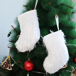 Christmas Socks White Plush Stock Kids Gifts Bags Christmas Tree Hanging Pendants Retro Santa Lovely Christmas Socks Ornaments Wholesale