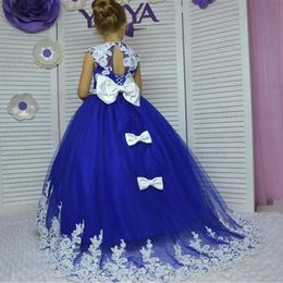 Flower Girls Dresses Floor Length Appliques Flowers Tulle Wedding Gowns Custom Made