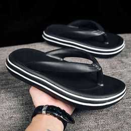 Slippers Stylish Platform Flip Flops for Men Women Soft Comfortable Slippers Black Non Slip Thick Bottom Slippers Men Flip Flop Shoes 220308