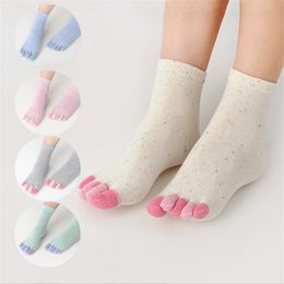 Hot sale! women's 5 toe socks 5 pairs/lot lady womens girls five fingers trainer toe cotton socks Colourful pilates massage sock 201109