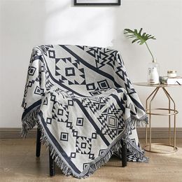 100% Cotton Blankets for Chair Sofa Bed 90x90cm Black Knitted Geometric Printed Towel Blankets Thick Home Decor Throws Blanket LJ201127