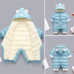 2020 New born Panda Baby clothes Winter Hooded Rompers Thick Cotton Warm Outfit Jumpsuit Overalls Snowsuit Children Boy Clothing LJ201007