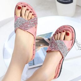 Pembe Sandalet Bayan Rhinestone Düz Sandalet Evi Ayakkabı Kız Için Moda Slaytlar Kadınlar Yeni Stil Bayanlar Walking1