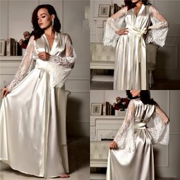 Chic Ivory Satin Silk Night Robes Women Lace Appliques Long Sleeve Photoshoot Dress Both Robe Formal Event Overlay Sleepwear