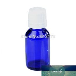 30pcs 15ML Blue Glass Bottles Whtie Screw Tamper Proof Cap Empty Essential Oil Bottle Juice Serum Container Small Sample Vials