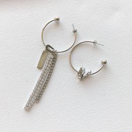 Self-recommended French fashion brand Justine asymmetrical silver C ring earrings neutral style designer new chain earrings