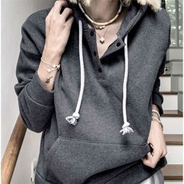 Long Sleeve Hoodies Fleece Front Pocket Hooded Hoodies Women Casual Solid Colour Sweatshirts Drawstring Buttons Neck Lightweight 201202