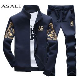 Men Set Autumn Winter Fleece Thicken Sweatshirt Mens Tracksuit +Pants Brand Sportswear Man 2PCS Stand Collar Hoodie Jacket 201118