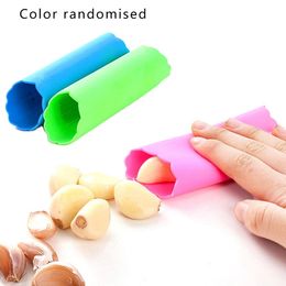 Cooking Utensils Garlic Peeler Silicone Easy Roll Tube Useful Garlic Kitchen Tool Easy to use Convenient Safe Non Toxic