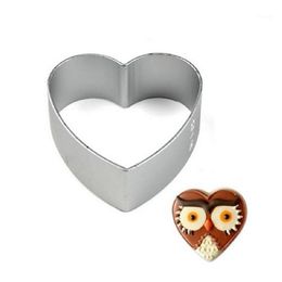 wholesale christmas kitchen loving heart shaped aluminium tools alloy pastry biscuit cookie cutter baking mould free nf081