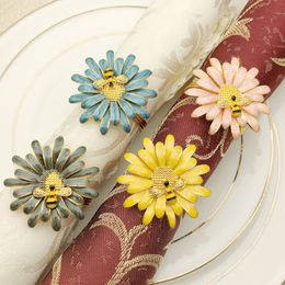 12 / PCS hotel tableware bee flower napkin clasp napkin ring Chinese alloy napkin ring 201124