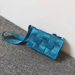 Designer Luxury new style Knitting Pillow Shoulder Bags men women bag cross body Messenger Bags Handbags Hobo purses totes