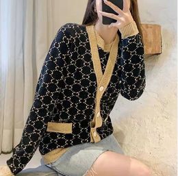 Pullovers Luxury Brand women Sweater Coat Retro Shirt Check Long Sleeve Single Breasted Plaid Loose Knit Cardigan Tide Ladies
