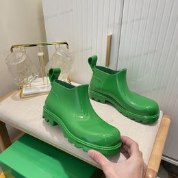 20220 Stivali da pioggia da donna in gomma Stivali antiscivolo moda verde nero Scarpe da esterno taglia 36-45