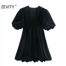 Zevity Autumn New Women Vintage V Neck Pleats Lantern Sleeve Velvet mini Dress Ladies Chic Casual Slim Party Vestido DS4589 Y0118