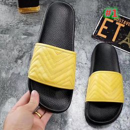 2021 New Hot Men Women Sandals Shoes Slippers Pearl Snake Print Slide Summer Wide Flat Lady Sandals Slipper With Box Dust Bag 35-45