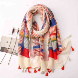 Fashion Striped shawls Women's bandana High quanlity Summer beach wraps Plaid scarves Tassels Muslim hijab 10 pcs/lot