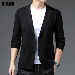 Top Quality Designer Brand Casual Fashion Plain Slim Fit Night Mens Knitted Blazer Suite Jacket Elegant Mens Clothing 220225