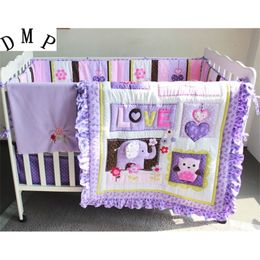 Embroidery Baby Bedding Set 100%Cotton Soft Crib Bedding Cot Quilt for Infant Cot Cradle(bumpers+duvet+bed cover+bed skirt) LJ201105