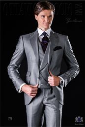 Brand New Groomsmen Notch Lapel Groom Tuxedos Light Grey Men Suits Wedding/Prom/Dinner Best Man Blazer ( Jacket+Pants+Tie+Vest ) K879