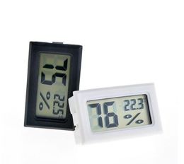 2021 new black/white FY-11 Mini Digital LCD Environment Thermometer Hygrometer Humidity Temperature Metre In room refrigerator icebox POP