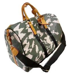 2022 Bag Travel Big Boston Flower Camouflage Handbag Designer Luxury Duffel Fashion Bags Ladies Men Tote Boys Unisex Purses Handba241O