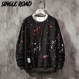 SingleRoad Crewneck Sweatshirt Men Graffiti Oversized Japanese Streetwear Hip Hop Harajuku Hoodie Men Sweatshirts Hoodies 201020