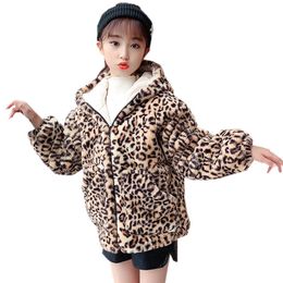 New 2020 Girls Winter Woolen Jacket Coat Print Leopard Baby Clothes For Girls Fur Coat With Hood Elegant Warm Children Outerwear LJ201126