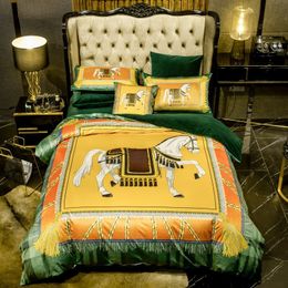 4Pcs Classic Luxury Velvet Flannel Bedding set Winter Warm Digital Printing Duvet Cover Bed Sheet pillowcases Queen King size T200706