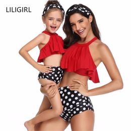 LILIGIRL New Mommy and Me Cute Dot Swimsuit Bikini for Family Mother Daughter Matching Summer Clothes Outfits mae e filha Placa LJ201111