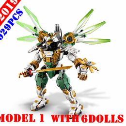 2019 New 929pcs Ninja Lloyd Titan Mech Mech DIY Building Block educational Compatible ninjagoes Toys for children LJ200928