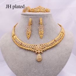 Set di gioielli per le donne Dubai 24k color oro india Nigeria regali di nozze regali collana orecchini braccialetto anello anello etiopia gioielli 201215