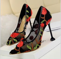 2021 new design women's fashion high heel shoes office lady sexy lace flower pumps thin heels 10cm lady outdoor casual dinner pointed #P62